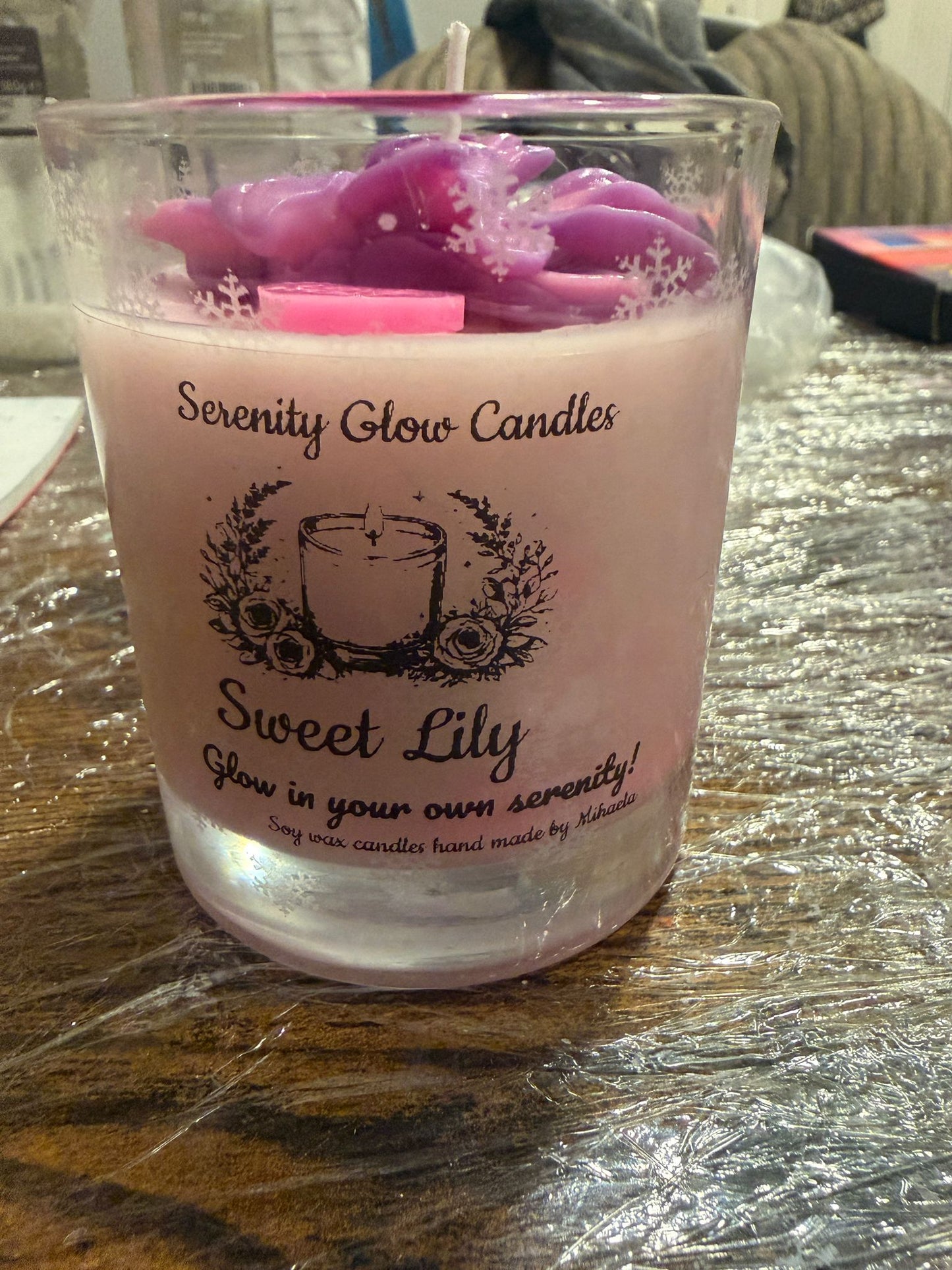 Sweet Lily Glass Candle