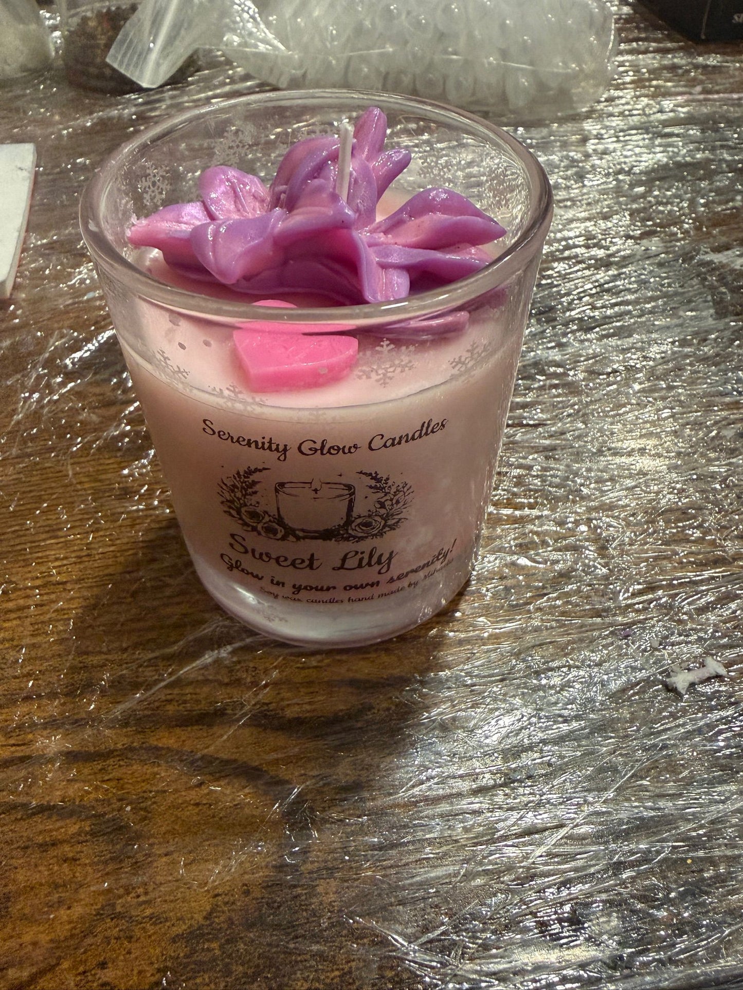 Sweet Lily Glass Candle