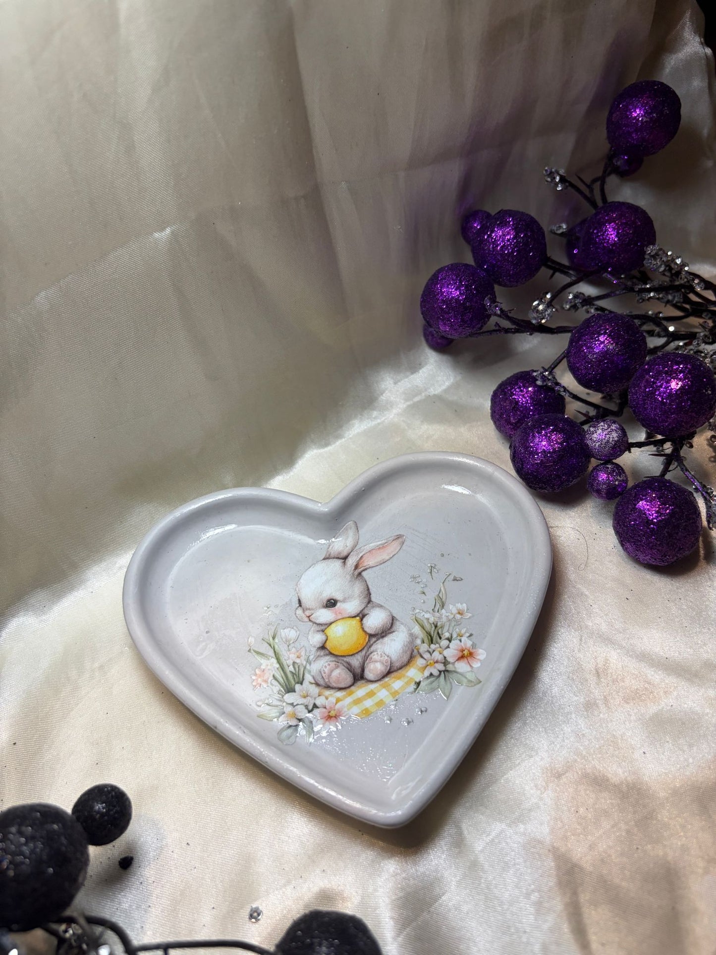 Easter Heart Tray – Bunny with Egg