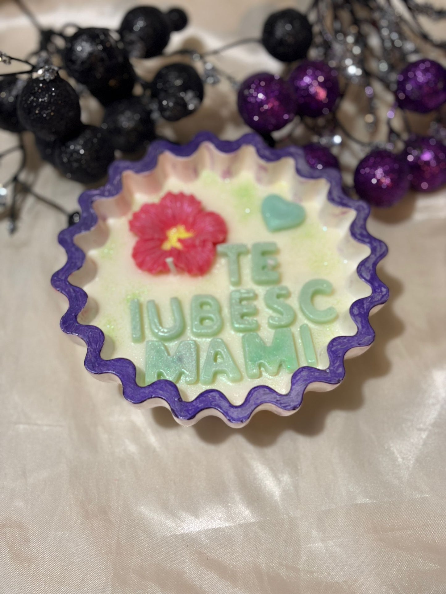 Te Iubesc Mami Floral Candle - Mother's Day Gift