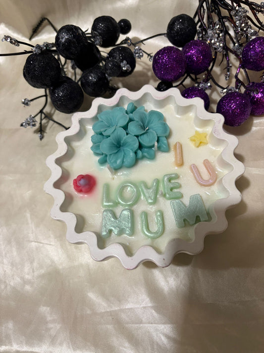I Love U Mum Floral Candle - Mother's Day Gift