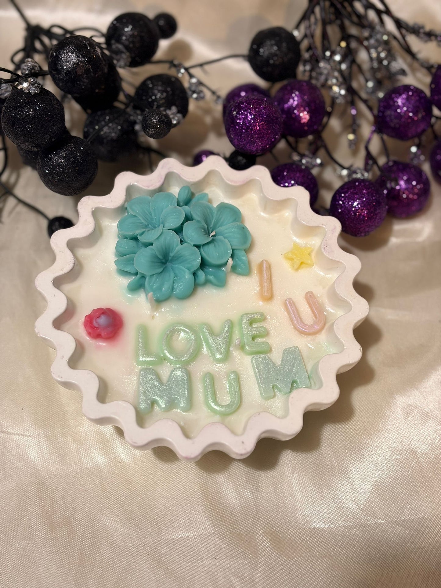 I Love U Mum Floral Candle - Mother's Day Gift