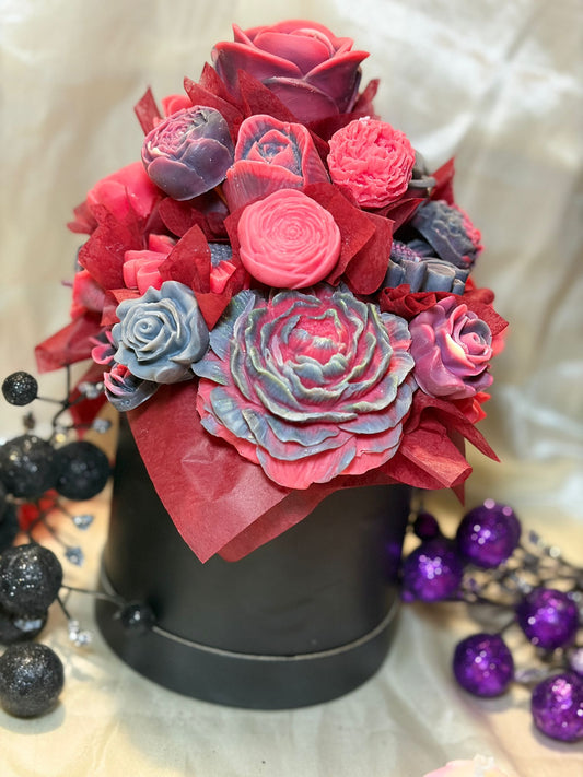 Luxury Soy Wax Candle Bouquet – Red & Black