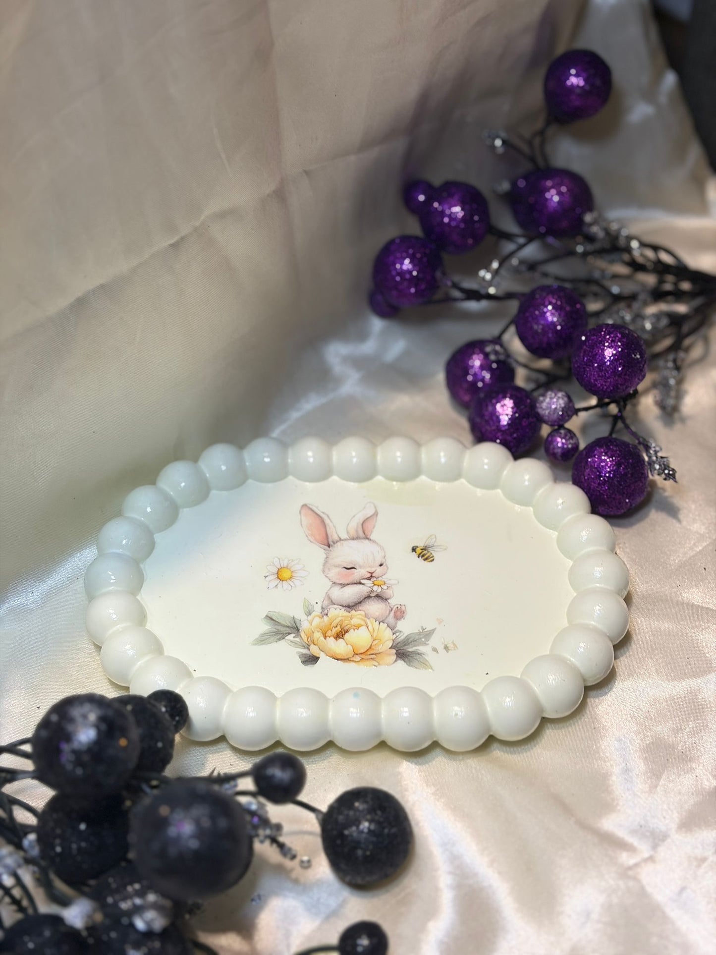 Easter Oval Beaded Tray – Bunny & Duckling